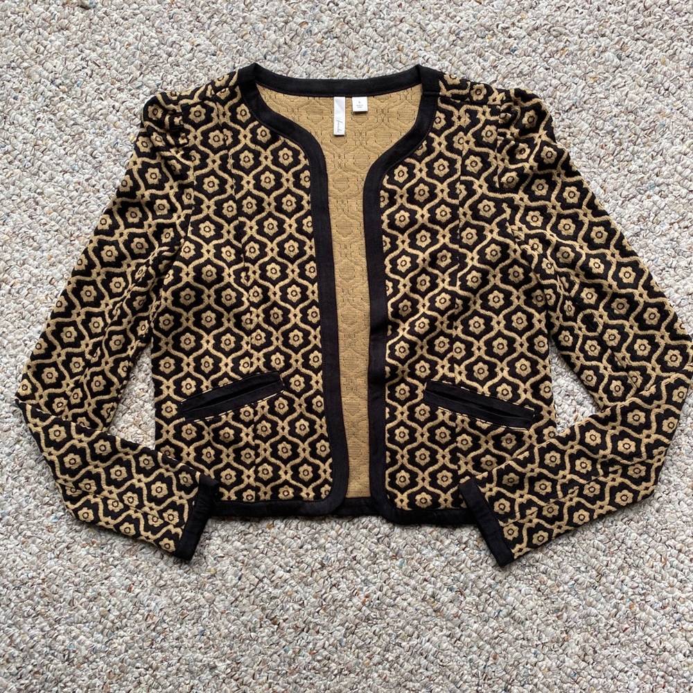 Frenchi sweater/blazer in jacquard fabric
